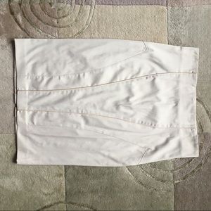 MAEVA pencil skirt, satin size 8 structure new